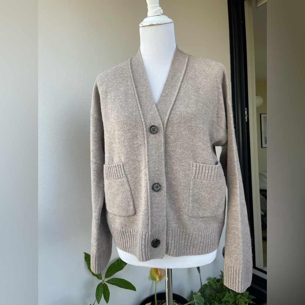 Rails Wool-Cashmere- Blend Cropped Cozy Button-Up Cardigan in Beige / Oat, US S